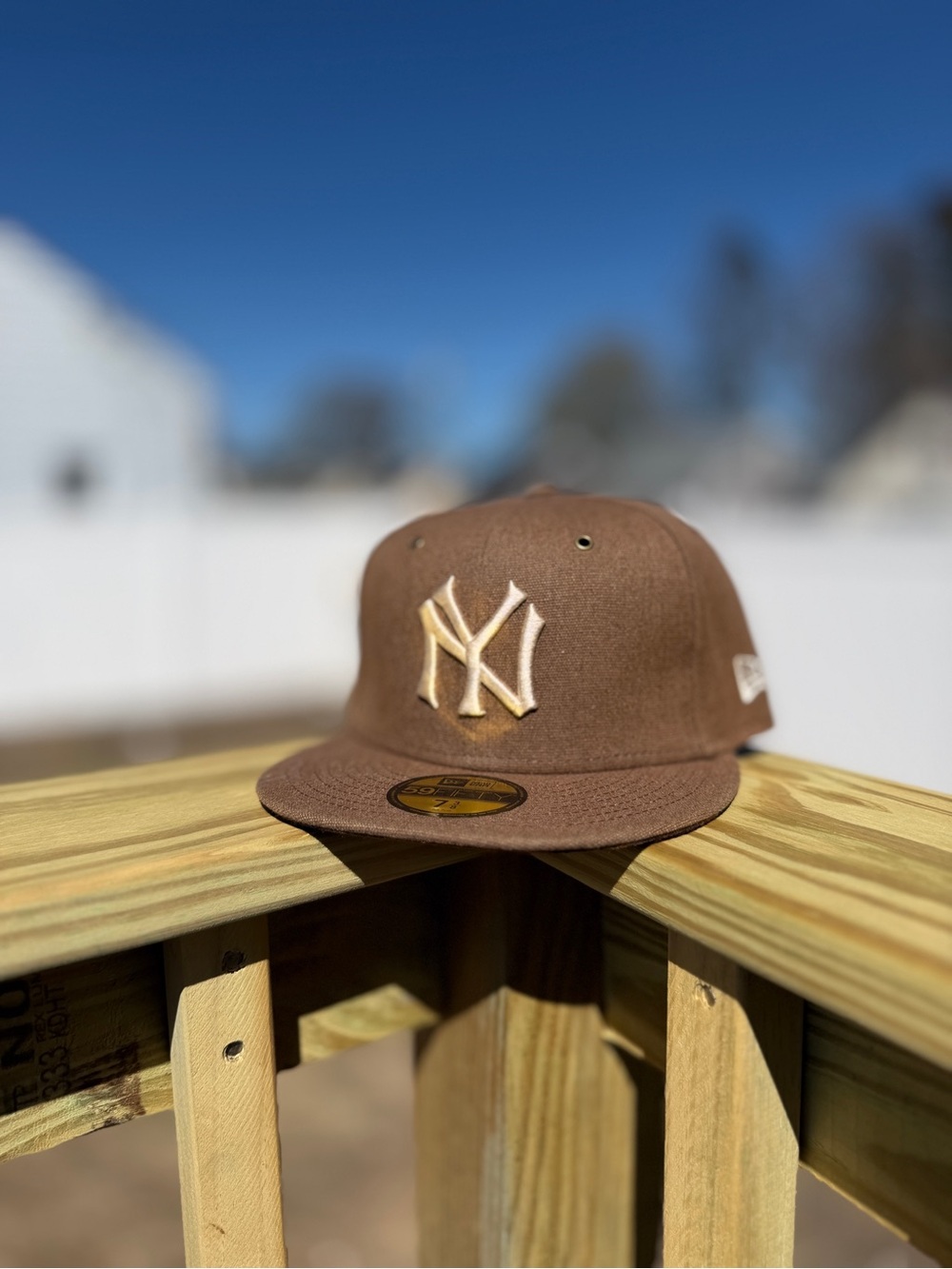 New Era Brown New York Yankees Fitted Cap with Cream Embroidered Logo